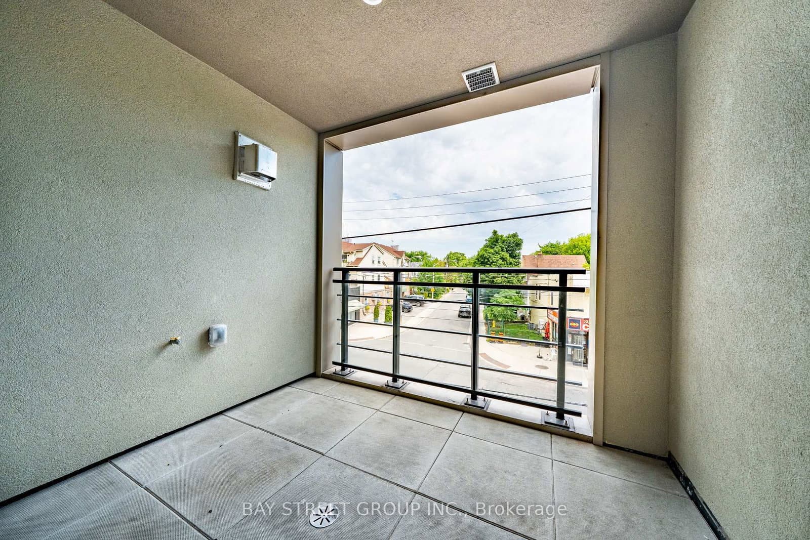 365 Beech Avenue, Unit 208 thumbnail 12
