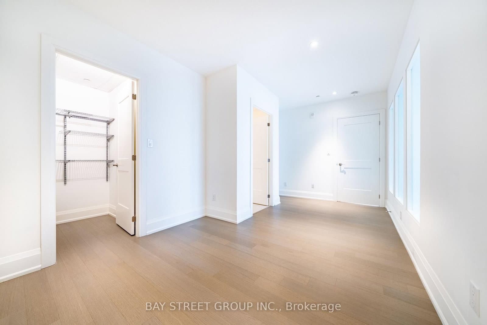 365 Beech Avenue, Unit 208 thumbnail 20