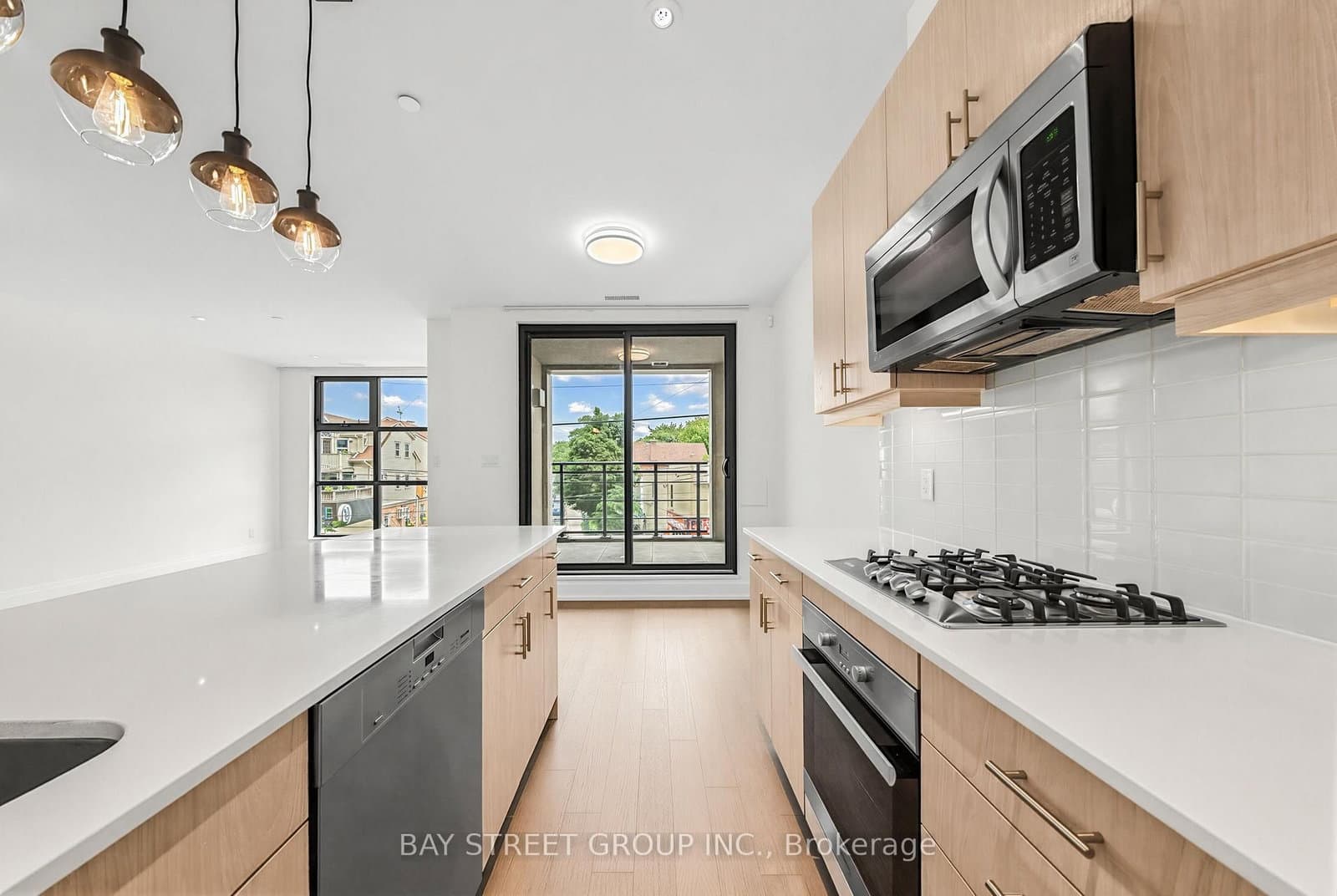 365 Beech Avenue, Unit 208 thumbnail 5