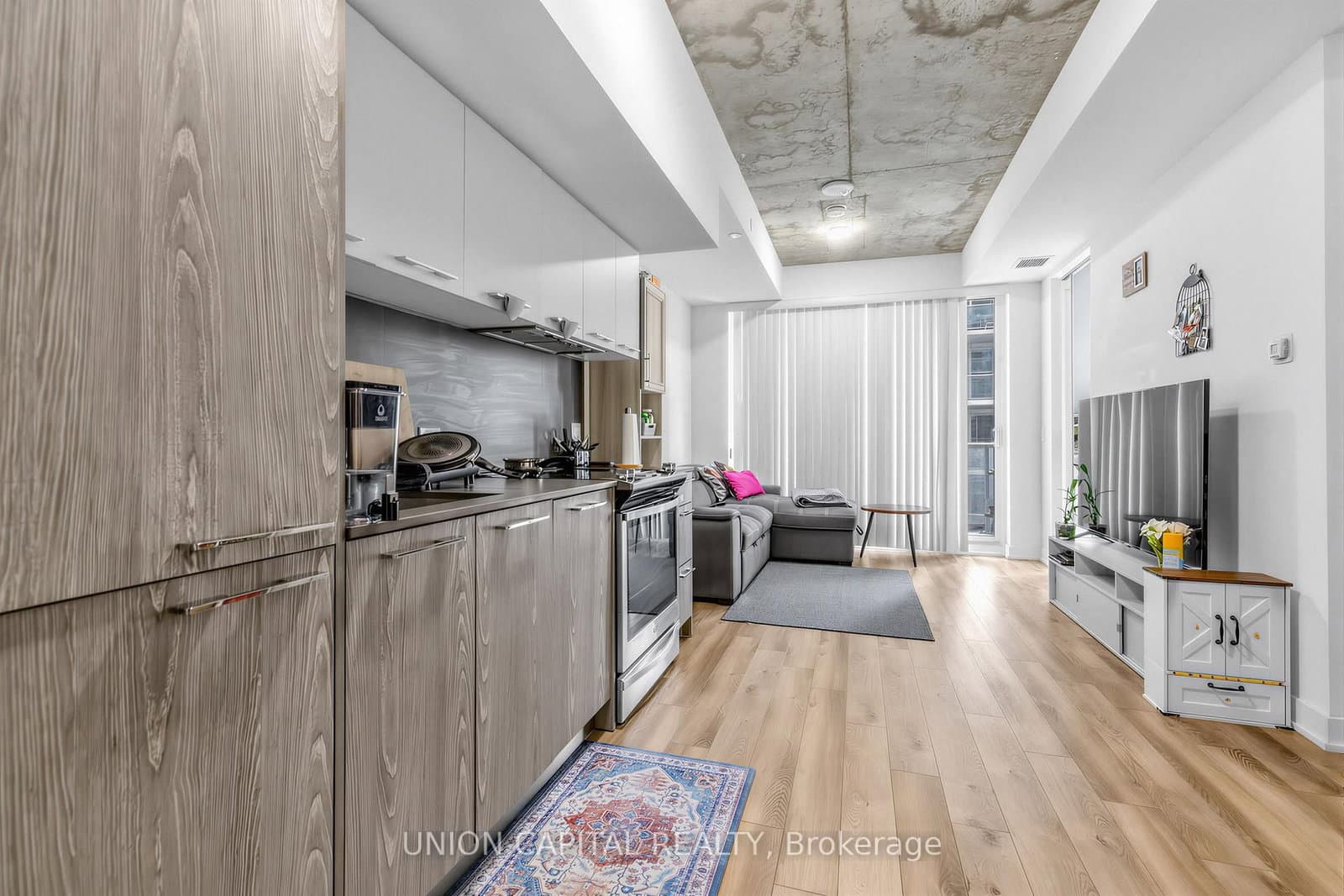 15 Baseball Place, Unit 803 thumbnail 10