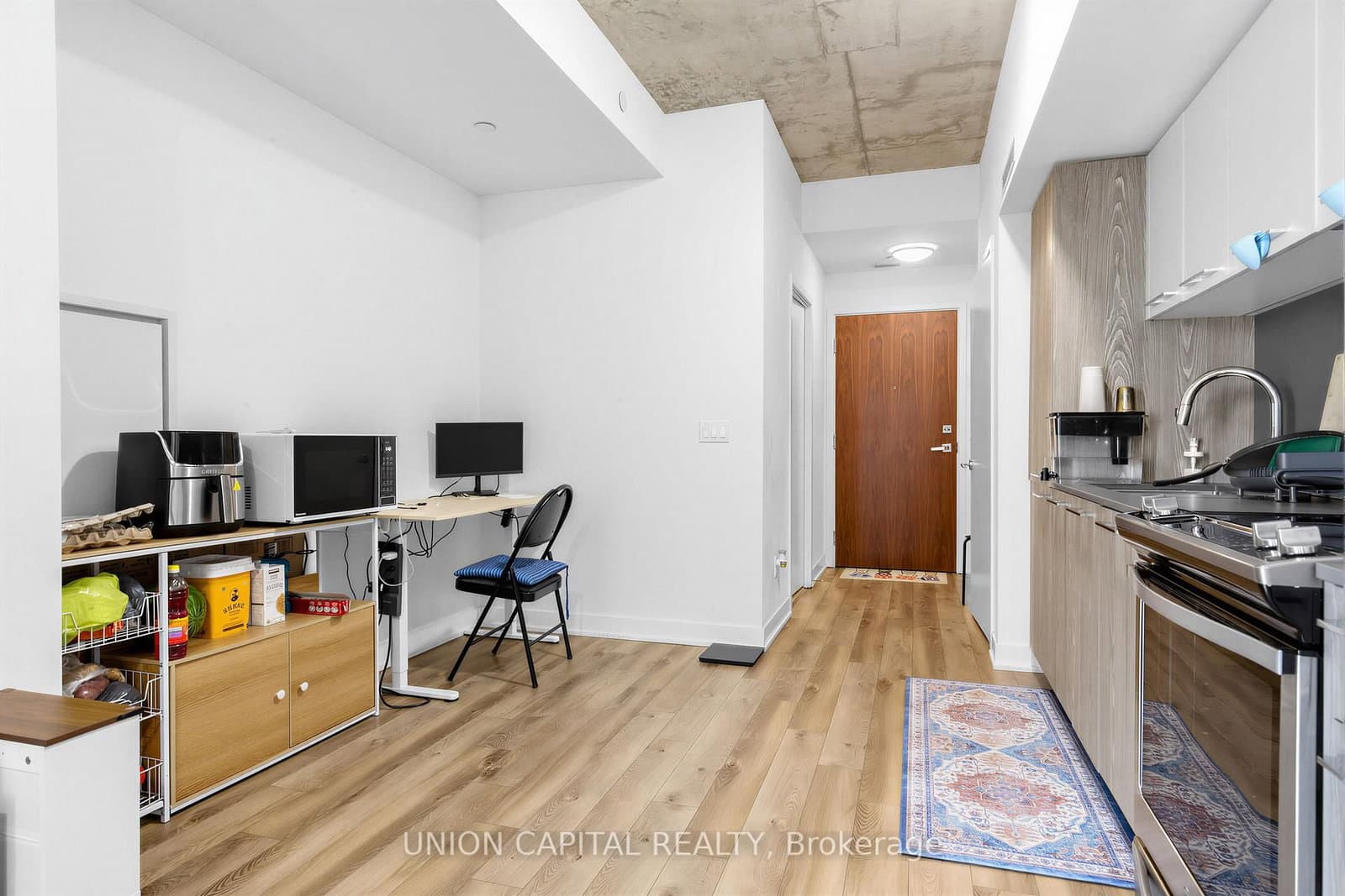 15 Baseball Place, Unit 803 thumbnail 5
