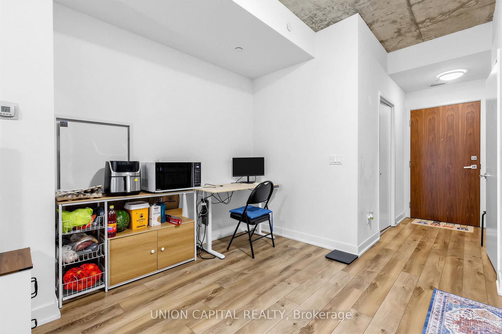 15 Baseball Place, Unit 803 thumbnail 7