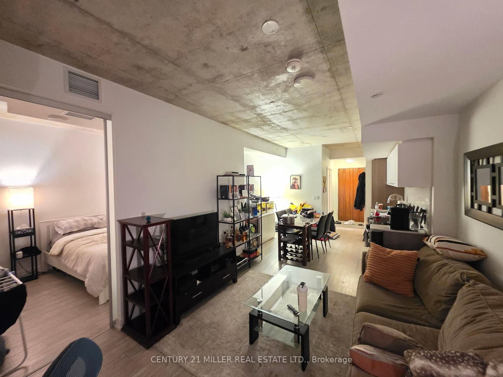 25 Baseball Place, Unit 303 thumbnail 17