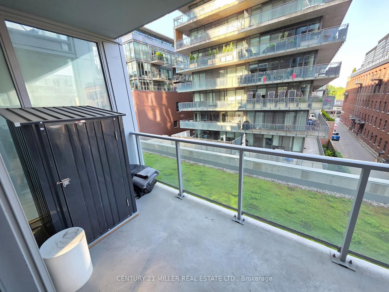 25 Baseball Place, Unit 303 thumbnail 30