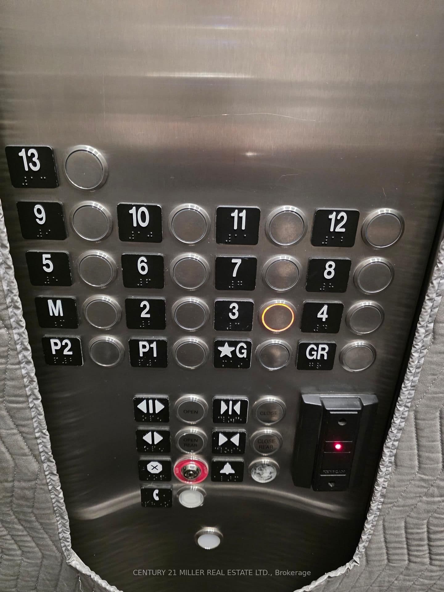 25 Baseball Place, Unit 303 thumbnail 4