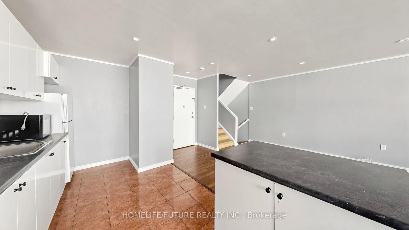 4060 Lawrence Avenue E, Unit 204 thumbnail 18
