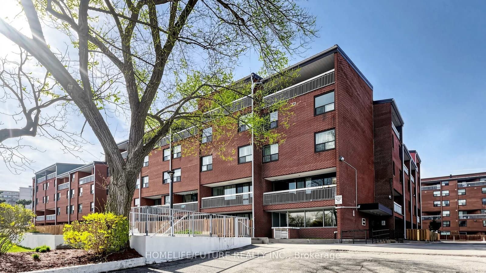 4060 Lawrence Avenue E, Unit 204 thumbnail 4