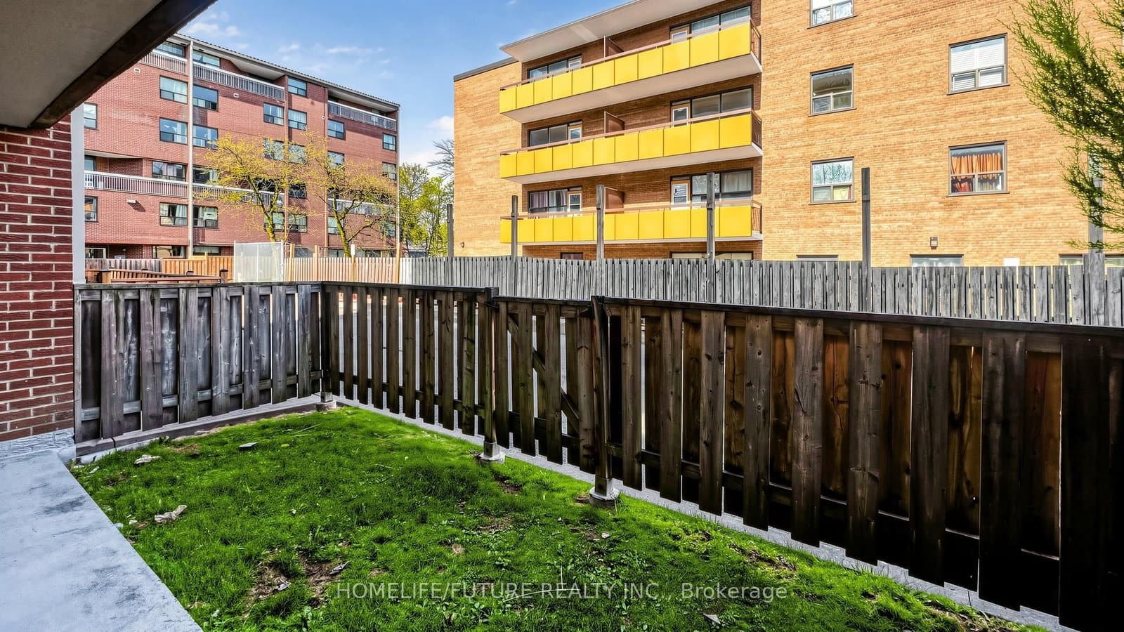 4060 Lawrence Avenue E, Unit 204 thumbnail 41