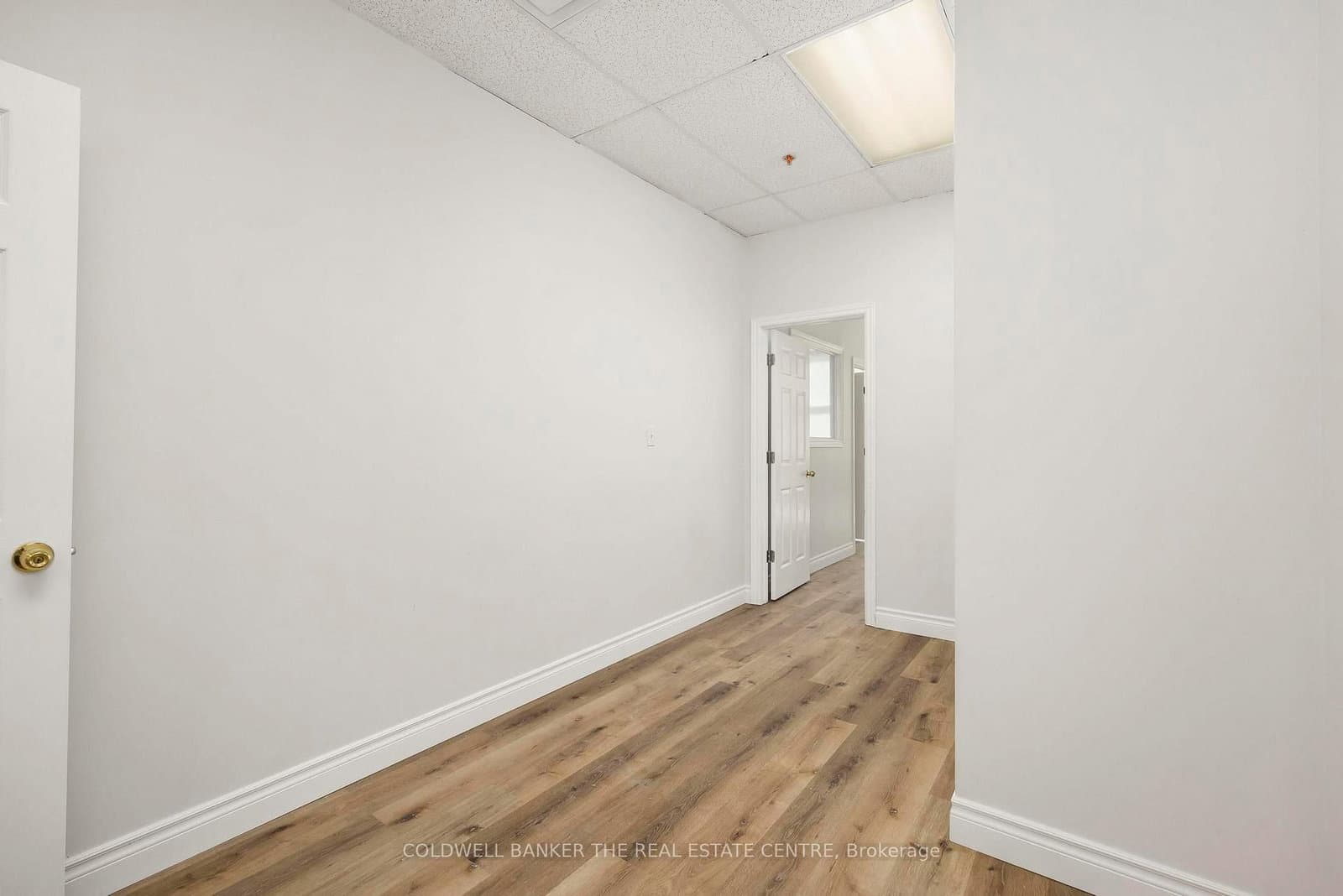 1585 Markham Road, Unit 309 thumbnail 7