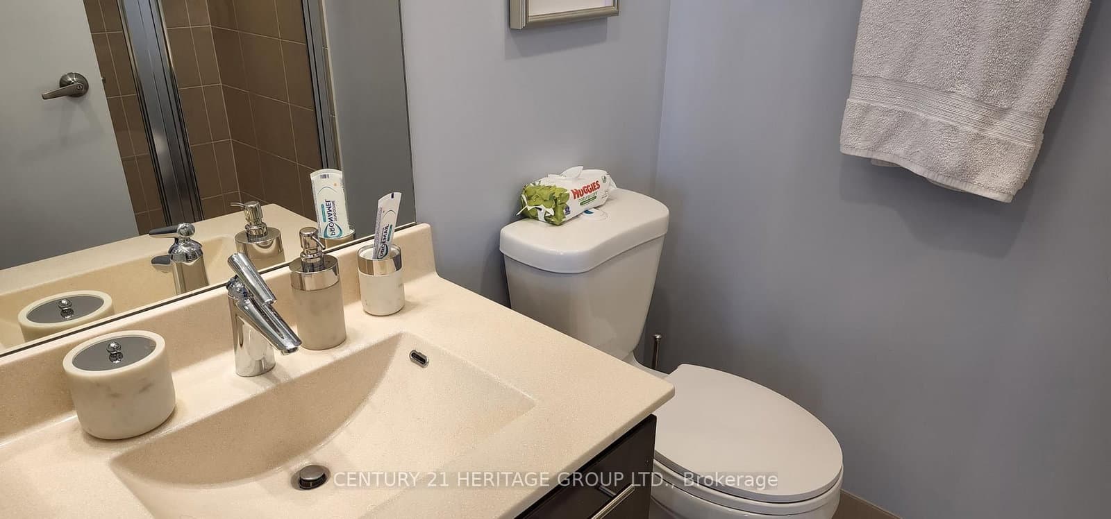 135 Village Green Square, Unit 525 thumbnail 14