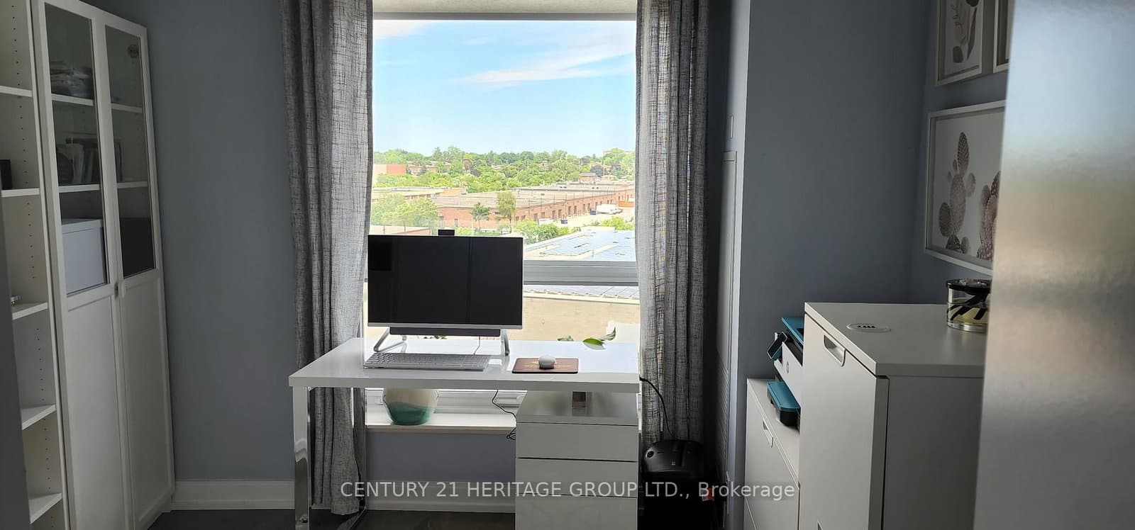 135 Village Green Square, Unit 525 thumbnail 19