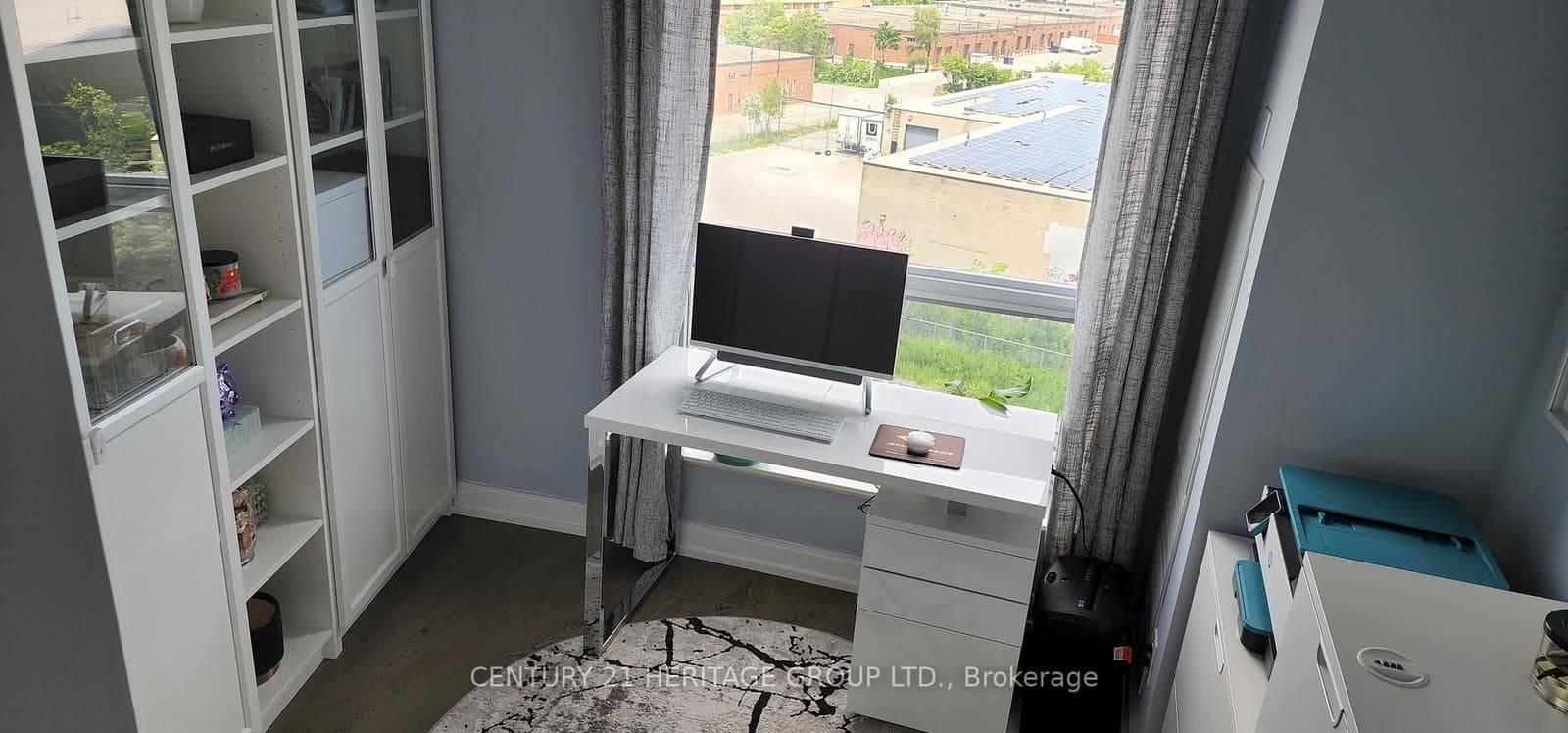 135 Village Green Square, Unit 525 thumbnail 20
