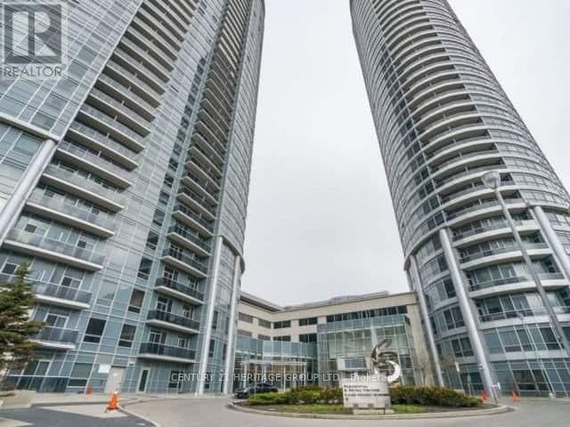 135 Village Green Square, Unit 525 thumbnail 30