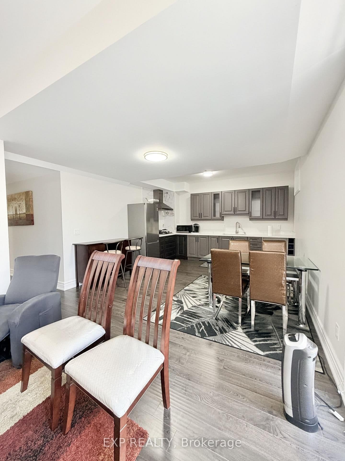 1606 Sandhurst Crescent, Unit Lower thumbnail 32