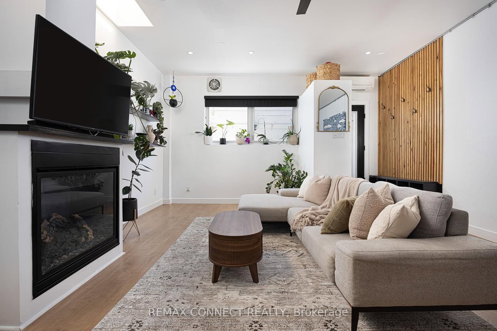 99 Coleman Avenue, Unit 106 thumbnail 5
