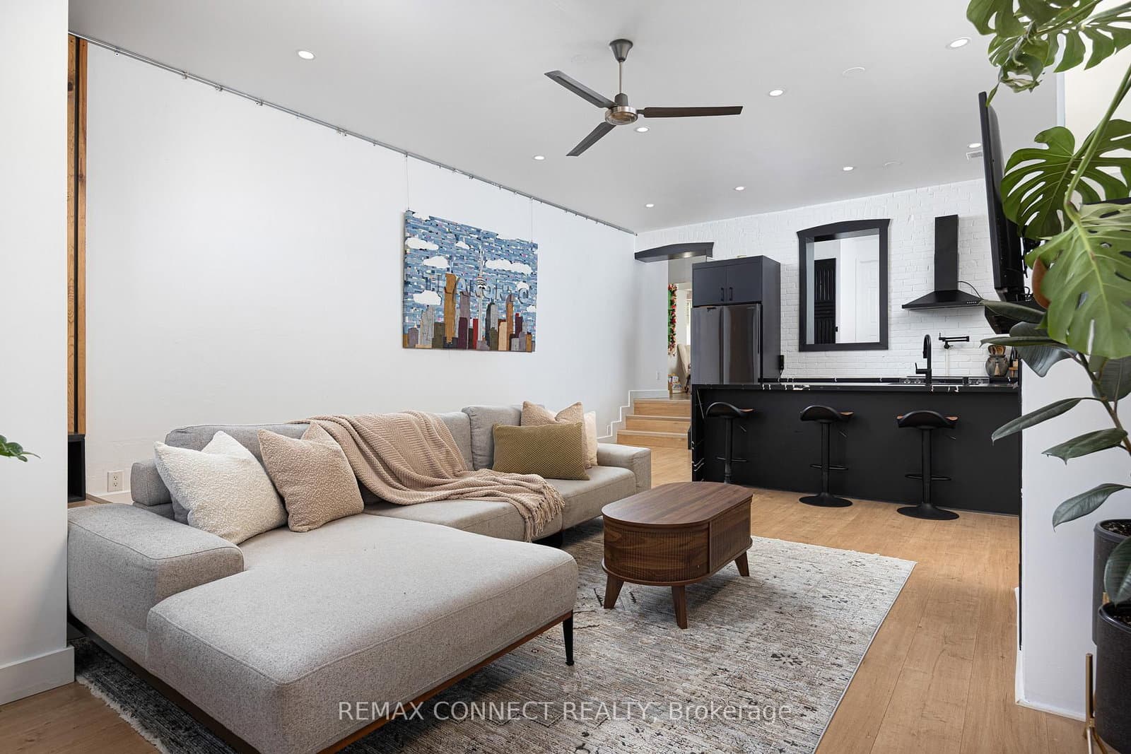 99 Coleman Avenue, Unit 106 thumbnail 7