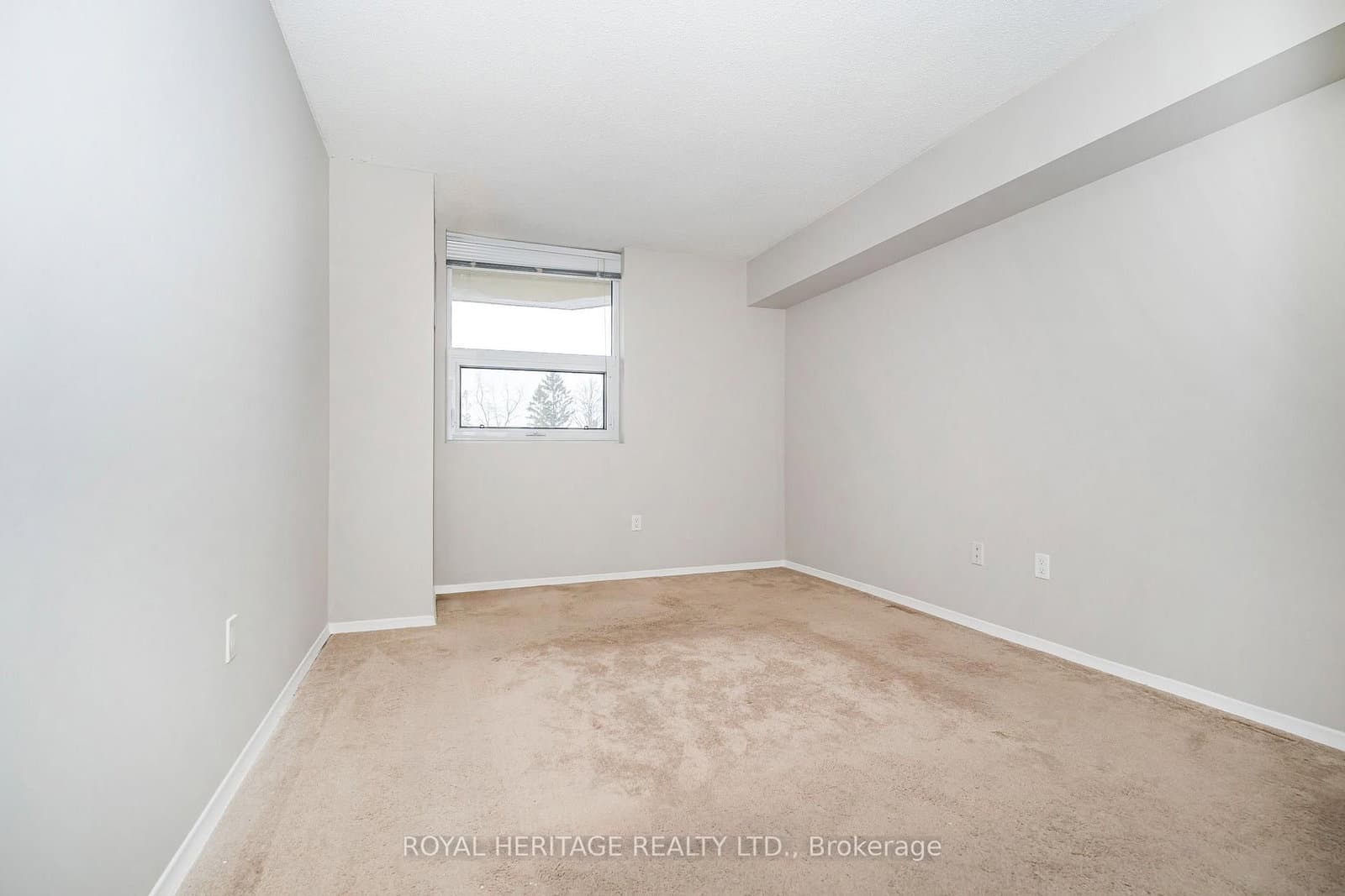 10 Dean Park Road, Unit 313 thumbnail 10