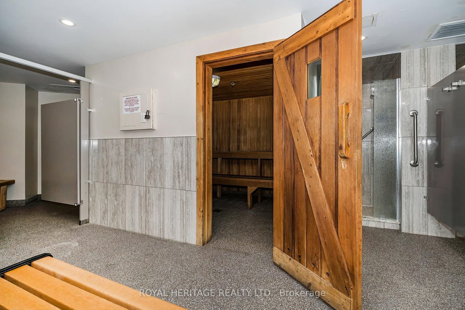 10 Dean Park Road, Unit 313 thumbnail 20
