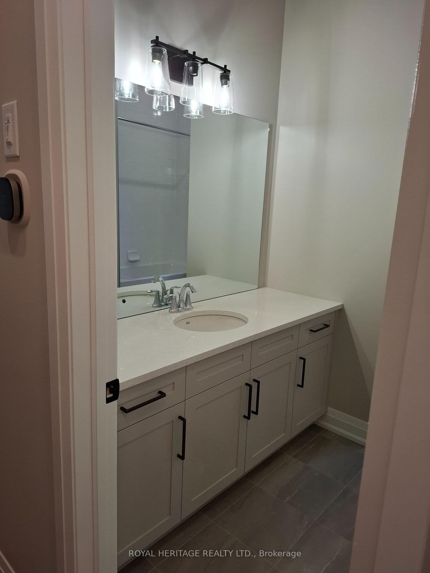 8 St Augustine Drive thumbnail 20