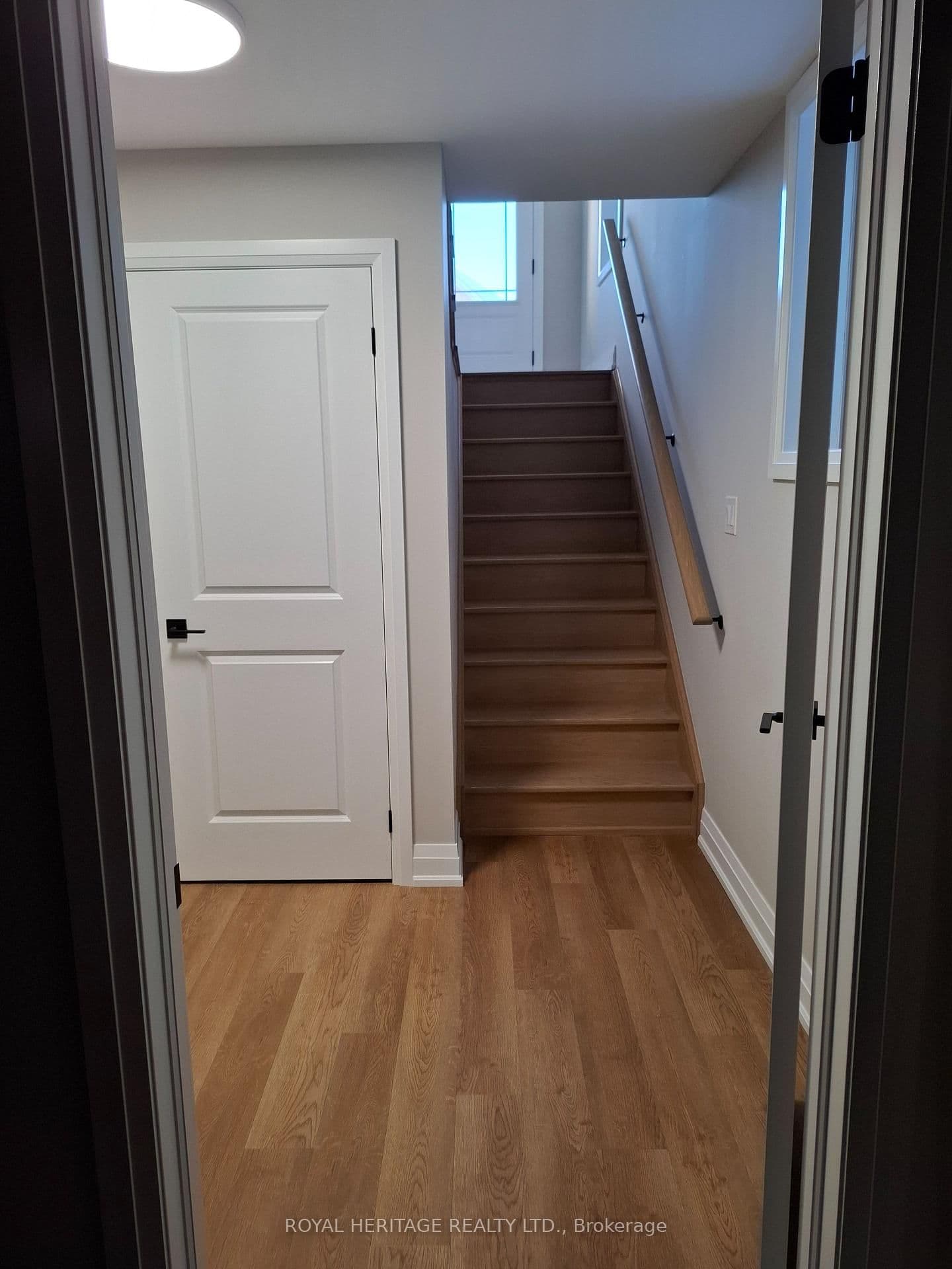 8 St Augustine Drive thumbnail 22