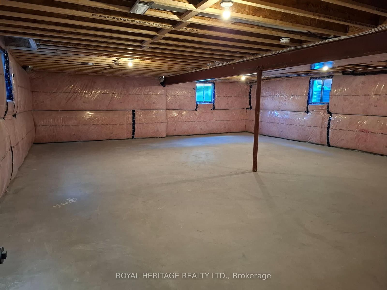 8 St Augustine Drive thumbnail 23
