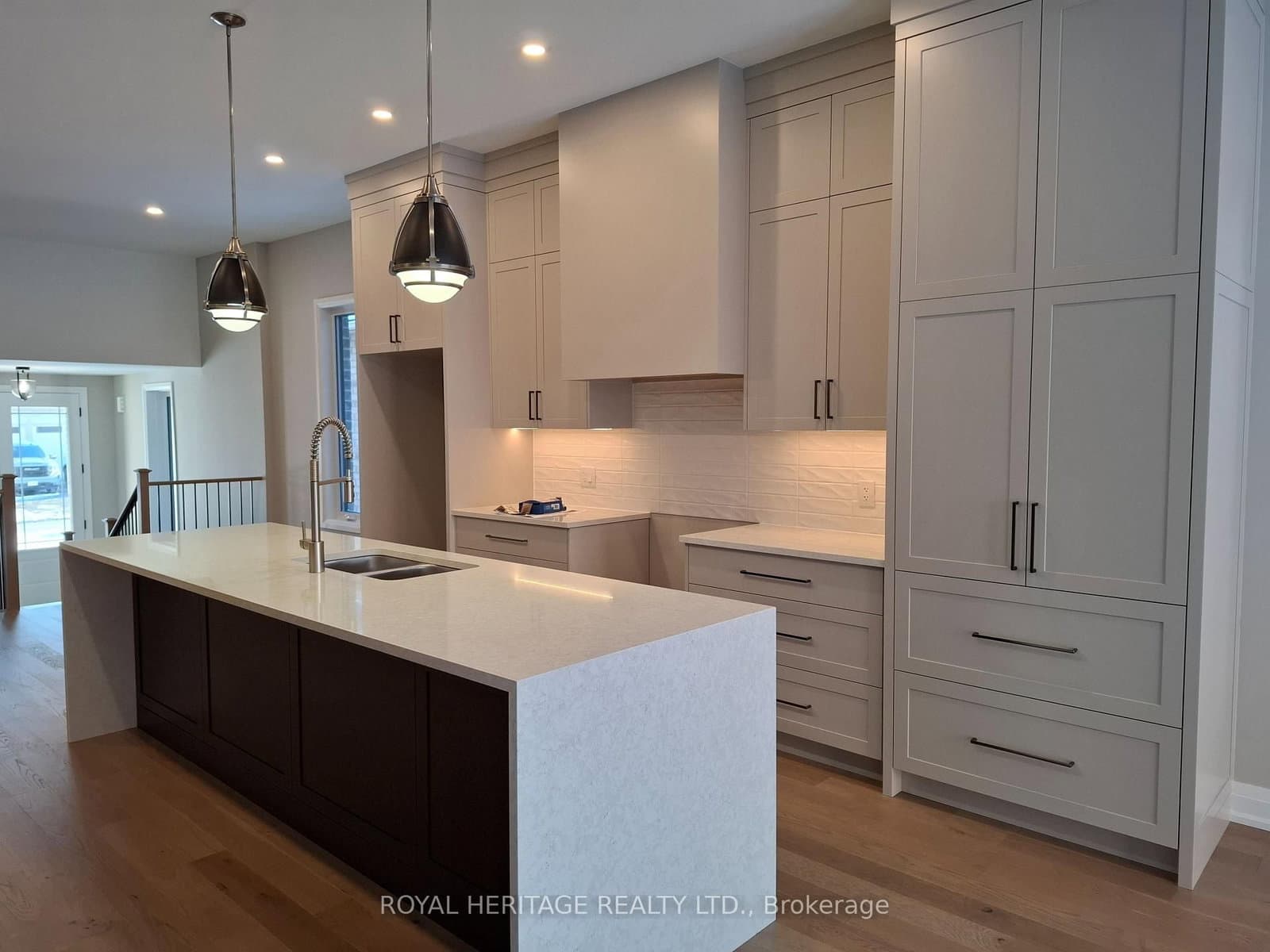 8 St Augustine Drive thumbnail 8