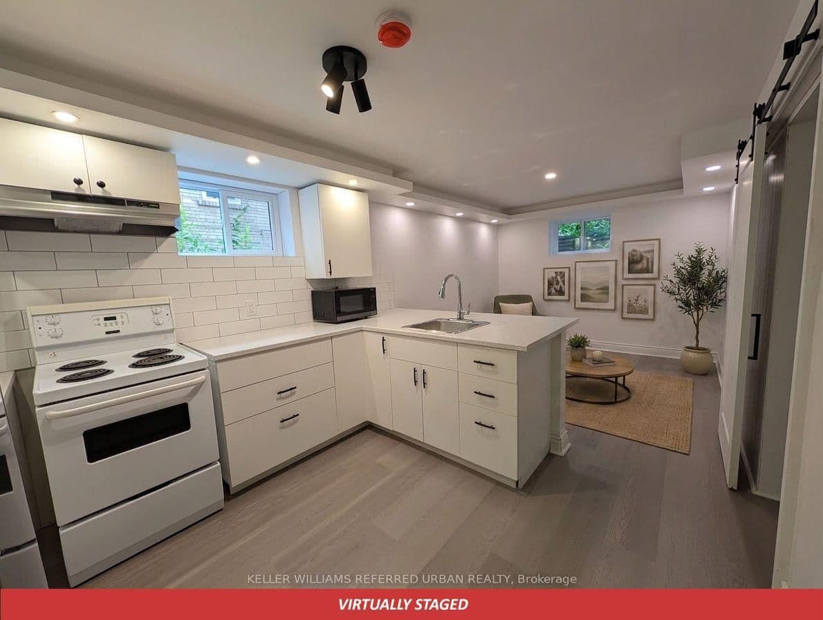2979 Lawrence Avenue E, Unit Basement thumbnail 2