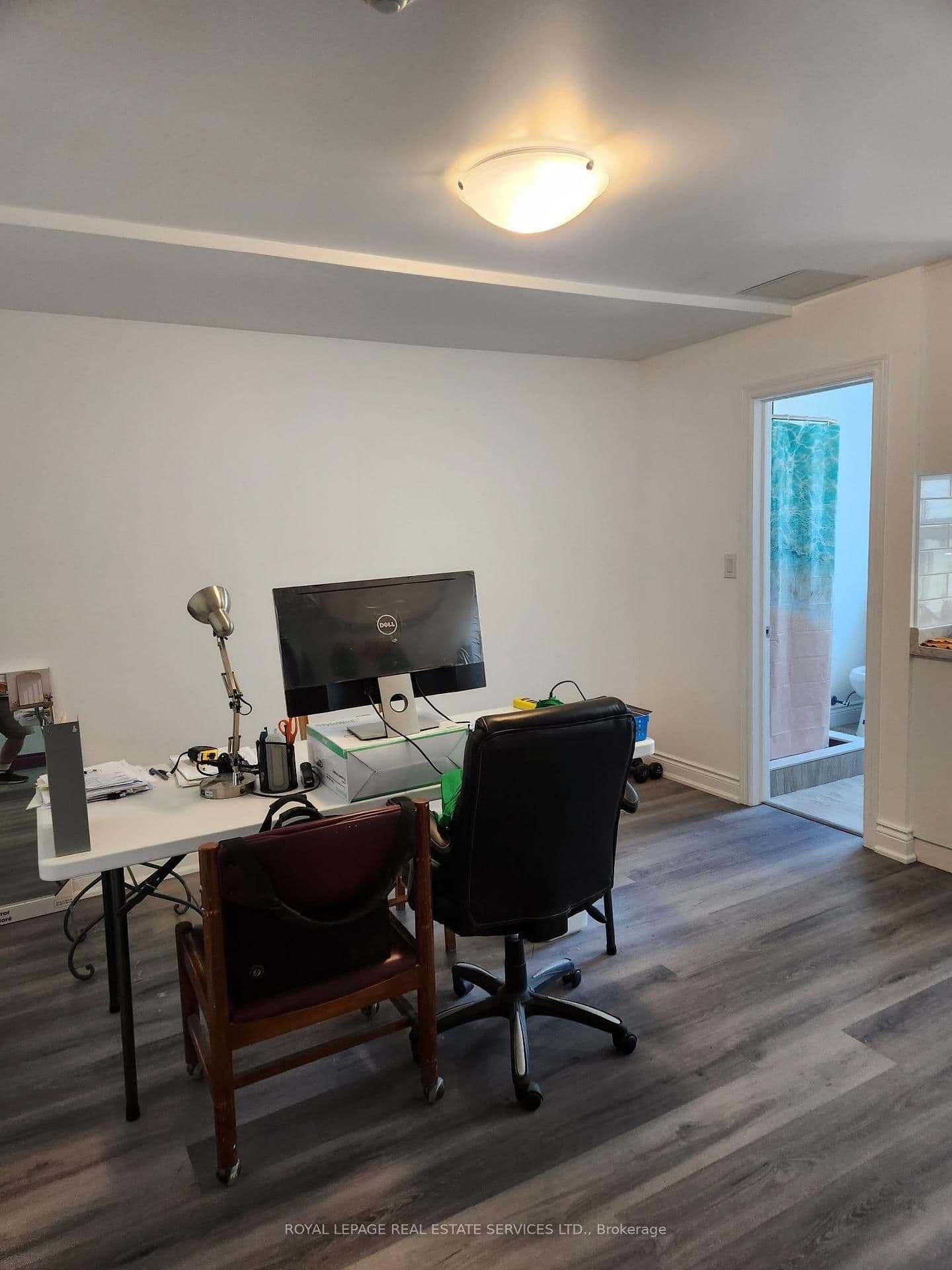 2820 Danforth Avenue, Unit 210 thumbnail 2