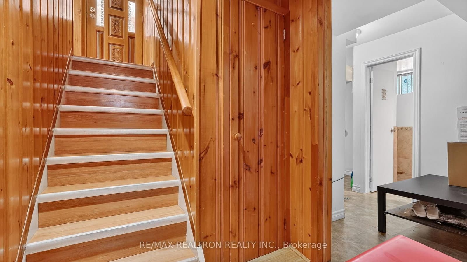8 Bonnechere Crescent thumbnail 33