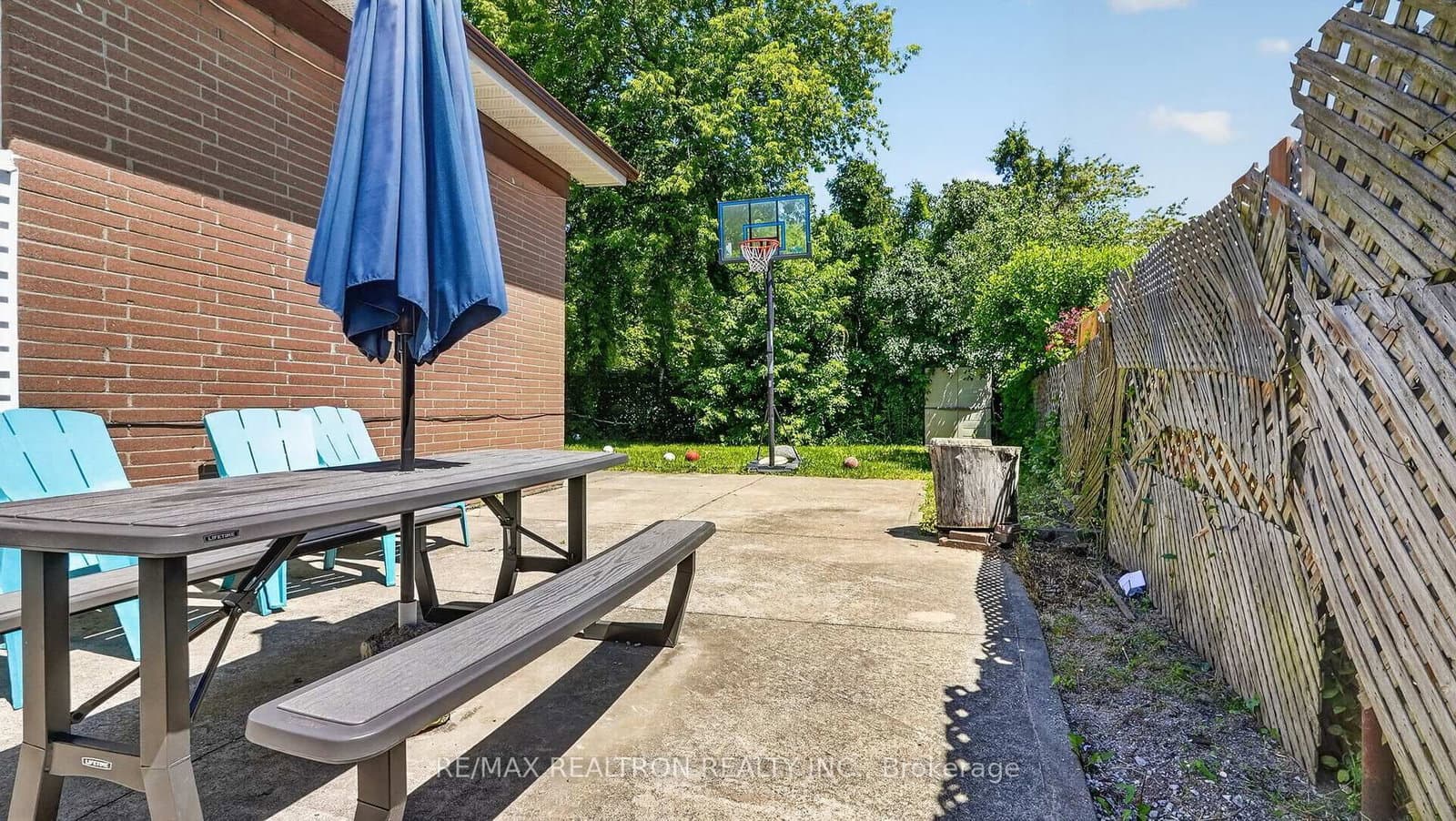 8 Bonnechere Crescent thumbnail 40