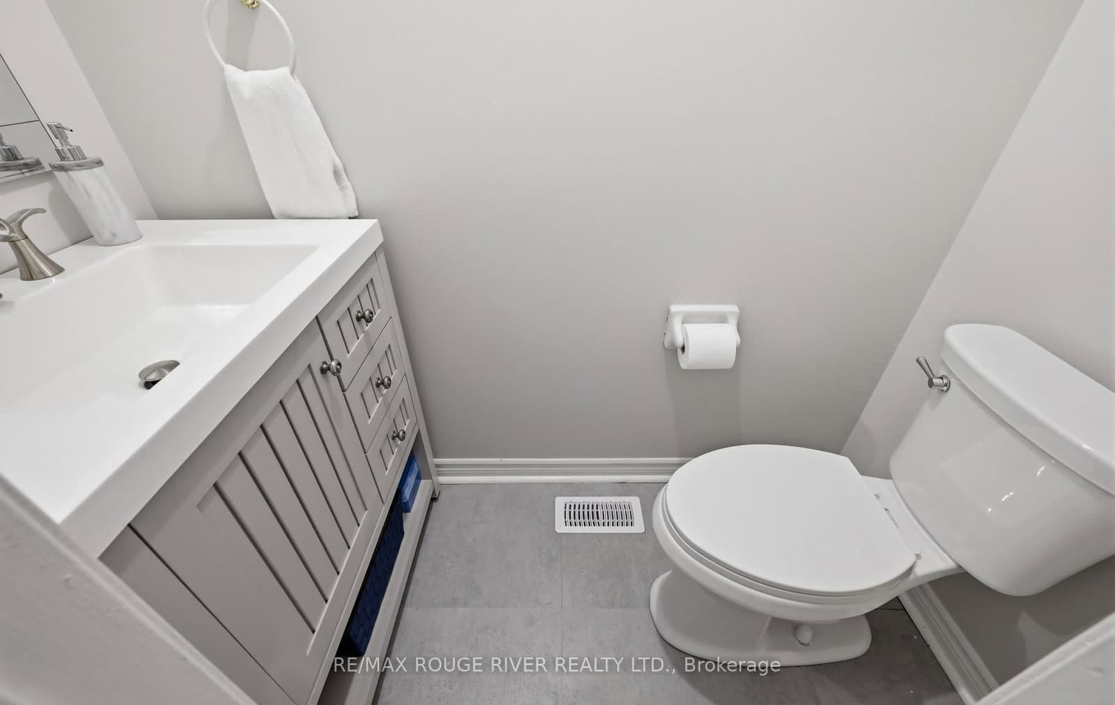 64 Keeble Crescent thumbnail 21