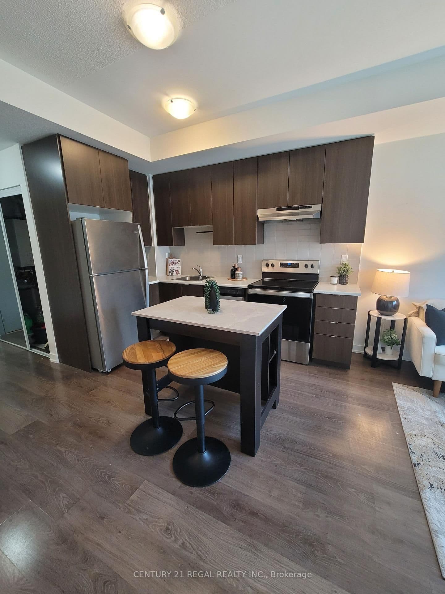 5131 Sheppard Avenue E, Unit 301 thumbnail 3
