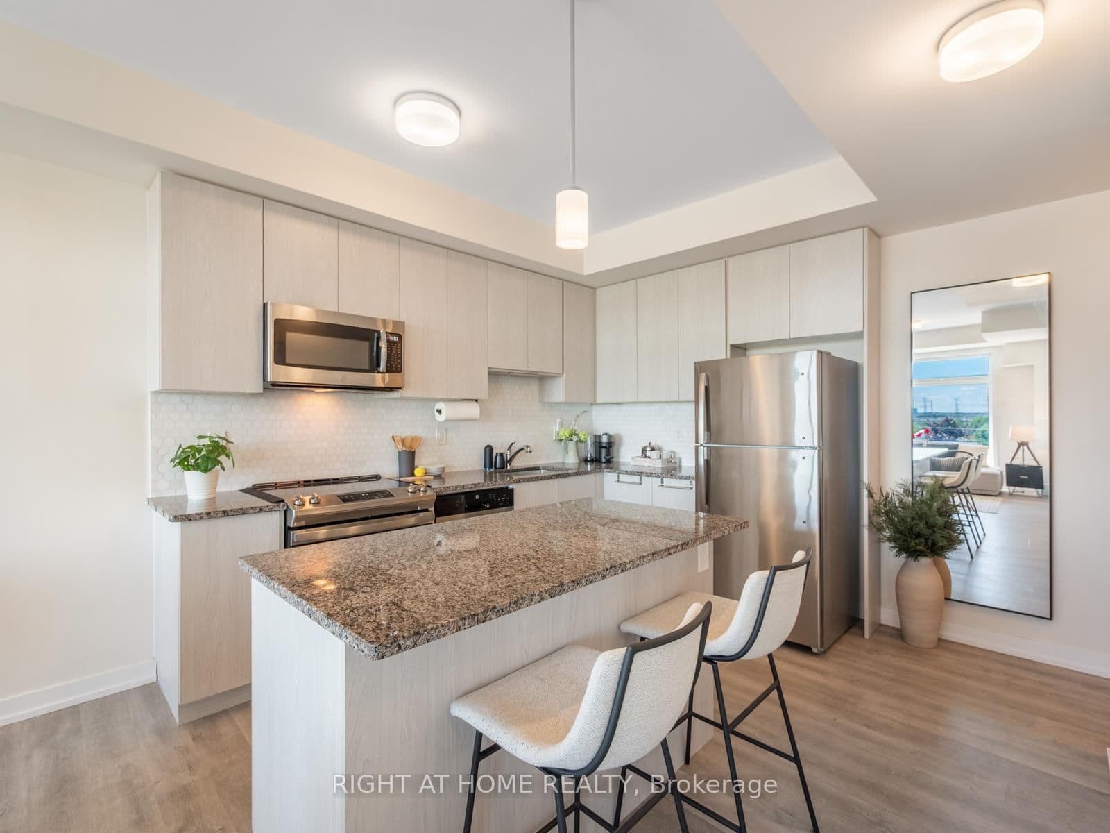 2550 Castlegate Crossing, Unit 403 thumbnail 10