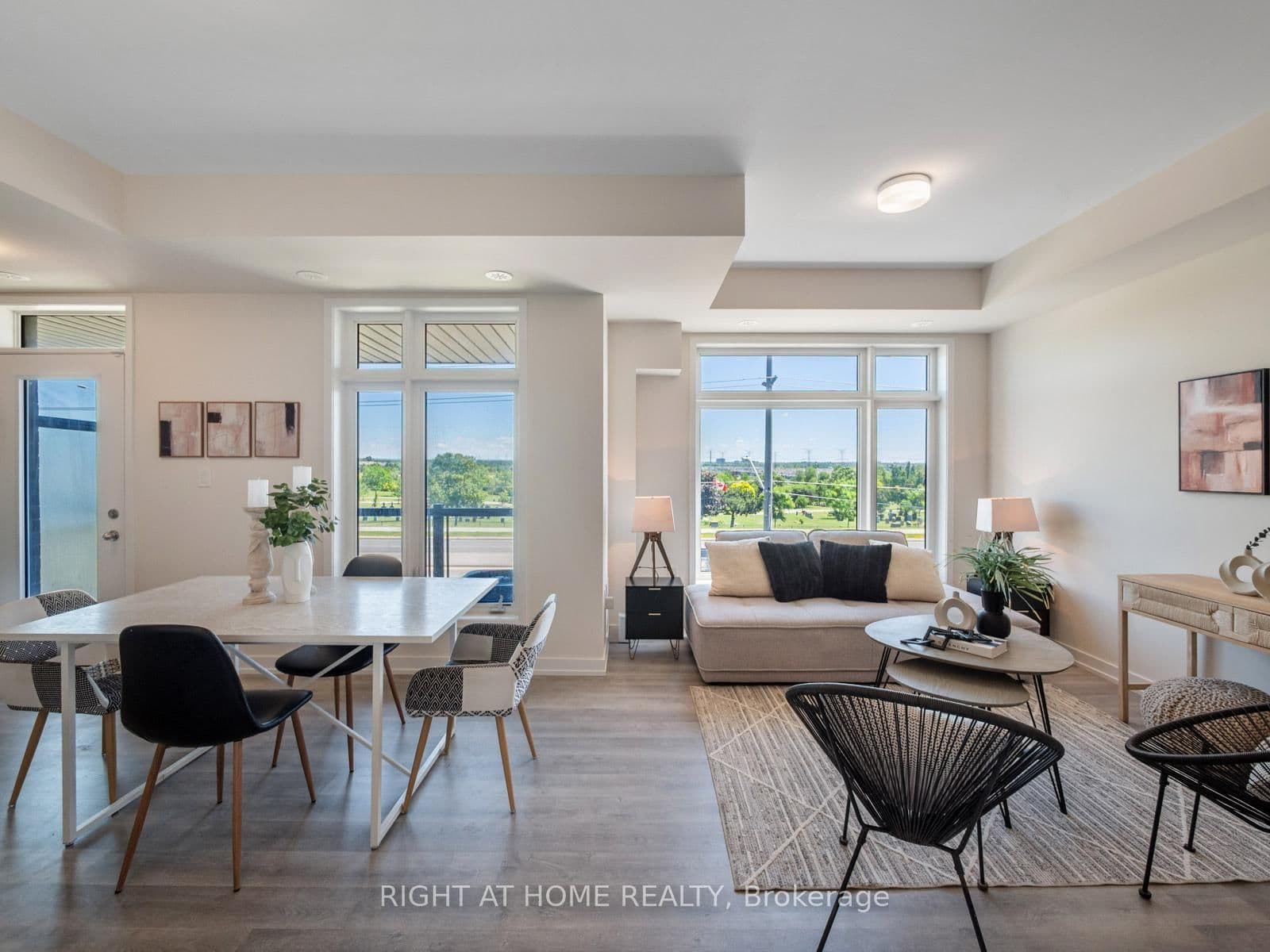 2550 Castlegate Crossing, Unit 403 thumbnail 14