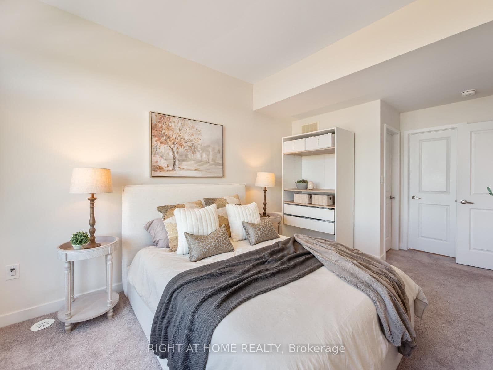 2550 Castlegate Crossing, Unit 403 thumbnail 29