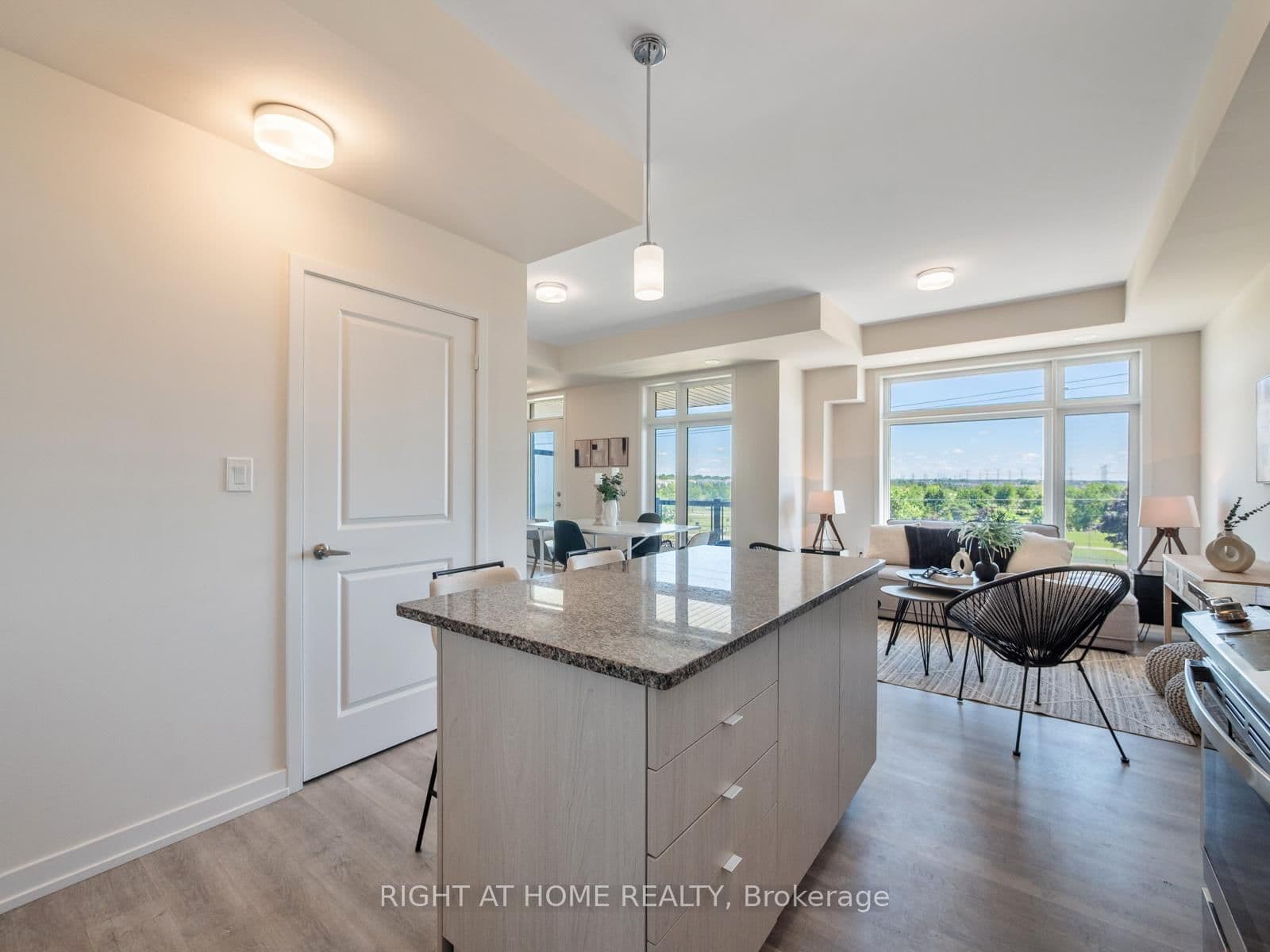 2550 Castlegate Crossing, Unit 403 thumbnail 9