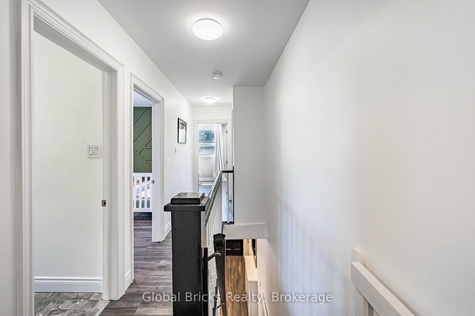 19 Elward Boulevard thumbnail 35