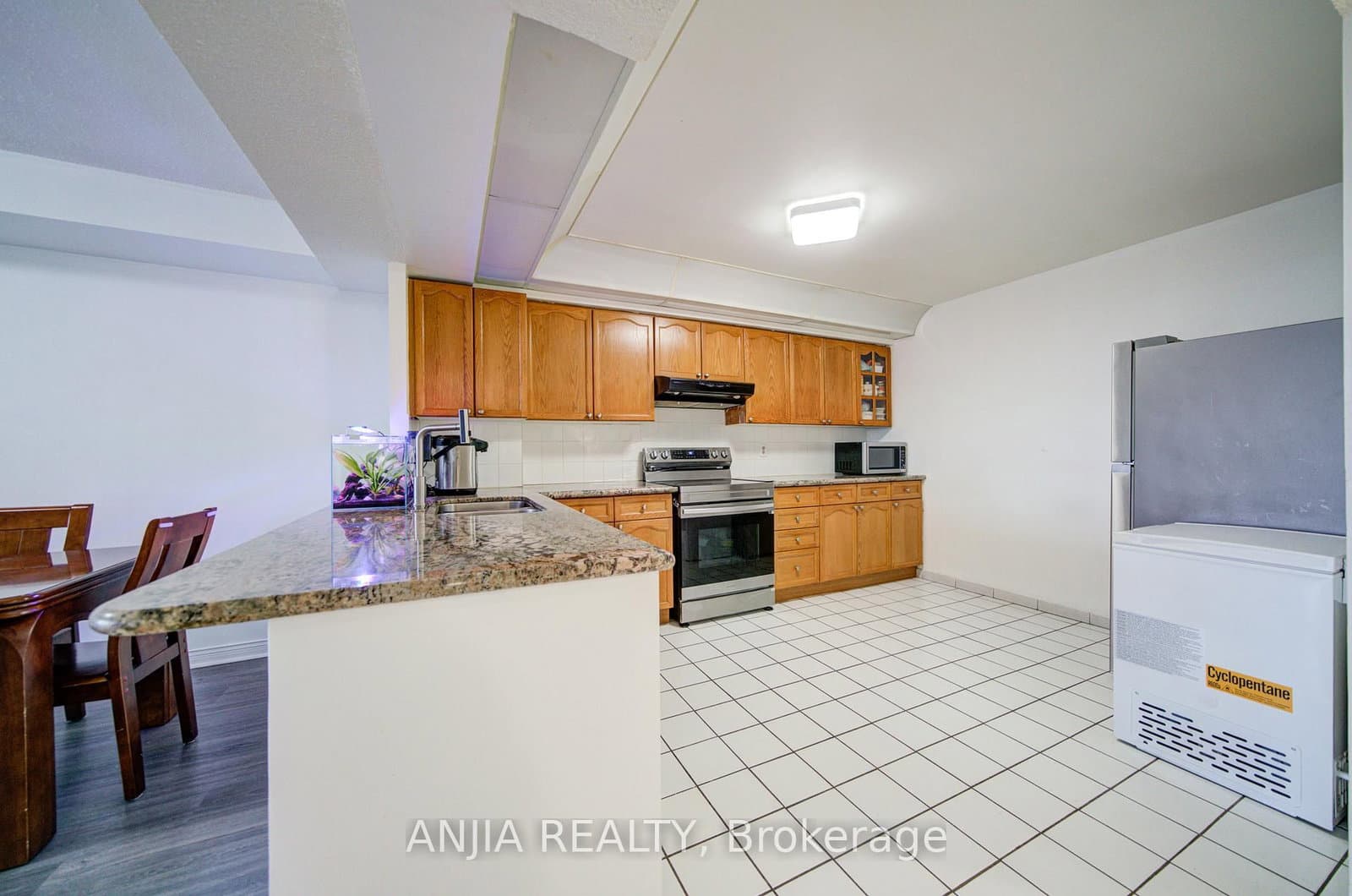 4727 Sheppard Avenue E, Unit 1208 thumbnail 10