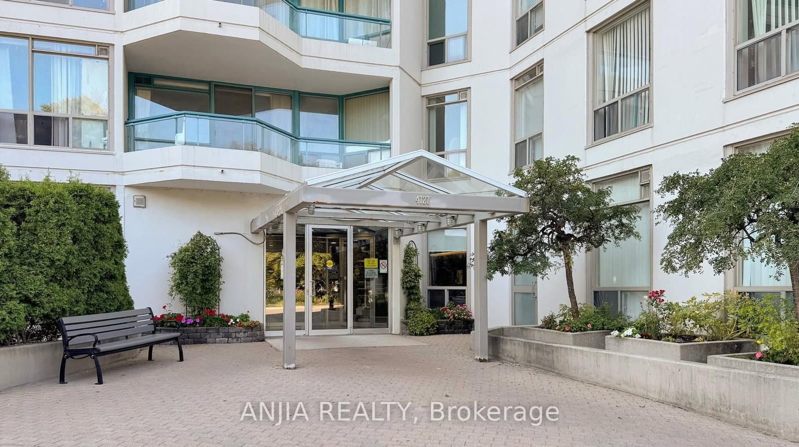 4727 Sheppard Avenue E, Unit 1208 thumbnail 3