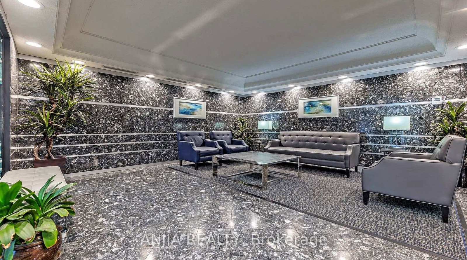 4727 Sheppard Avenue E, Unit 1208 thumbnail 4