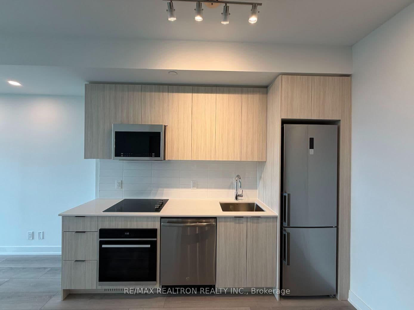 20 Deans Drive, Unit 516 thumbnail 4