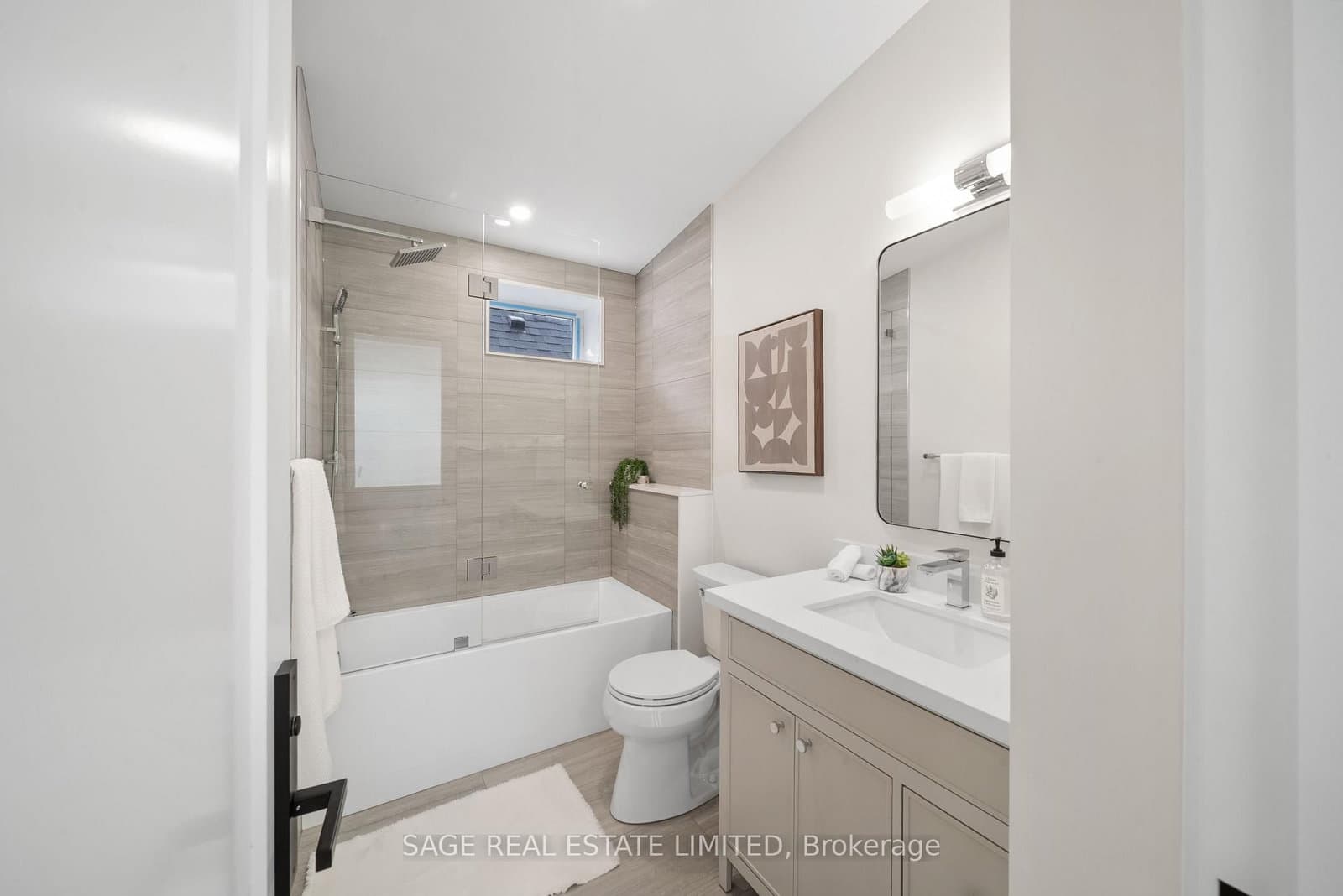 116 Lee Avenue thumbnail 31