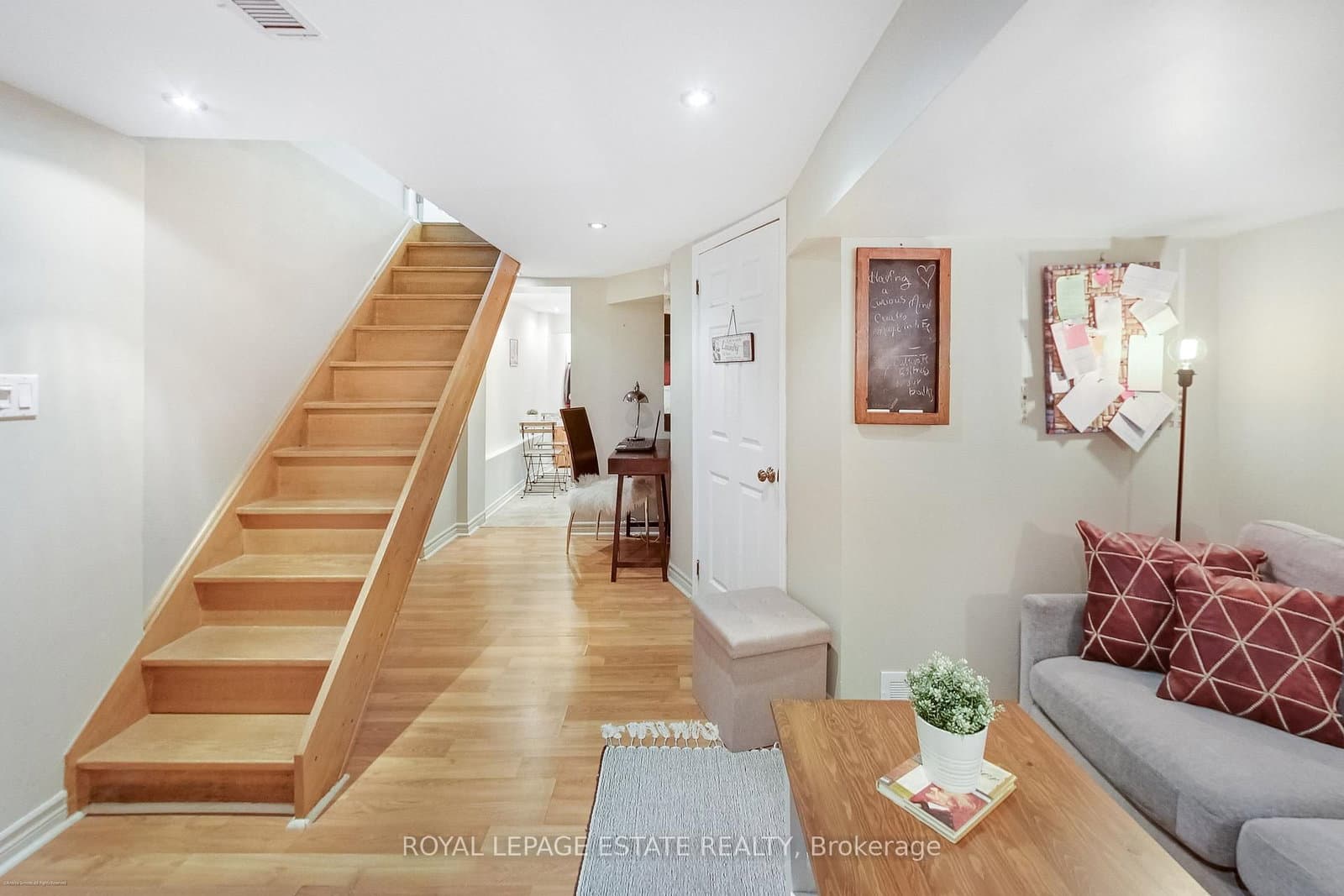 4 Linton Avenue, Unit BSMT thumbnail 2