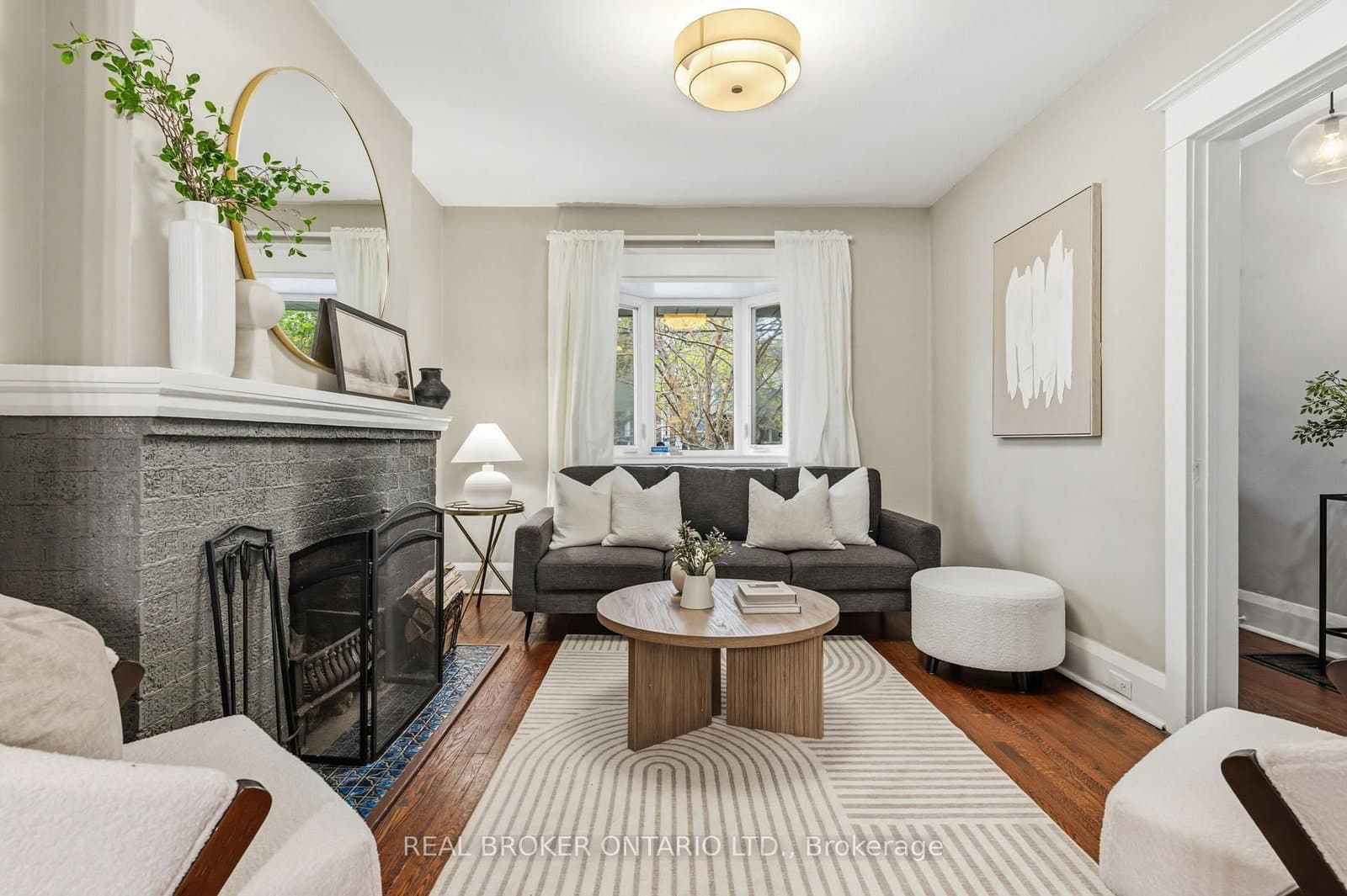 136 Blantyre Avenue thumbnail 6