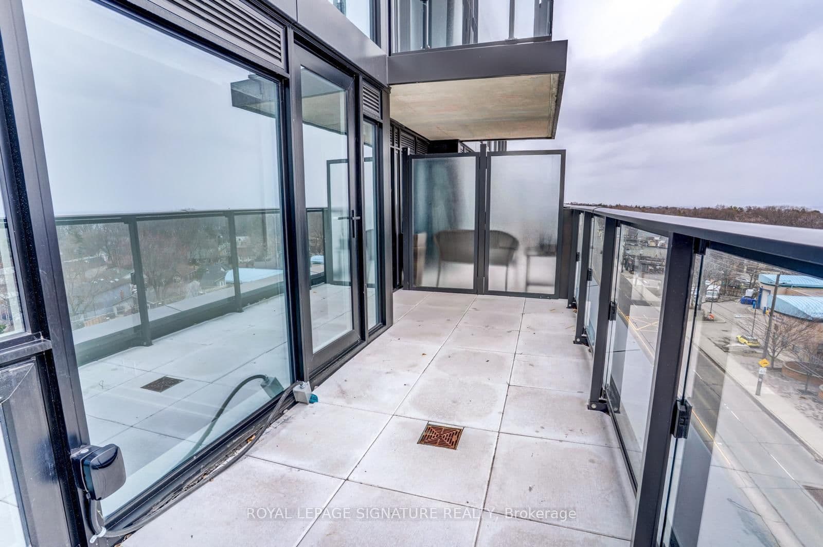 2 Manderley Drive, Unit 814 thumbnail 29
