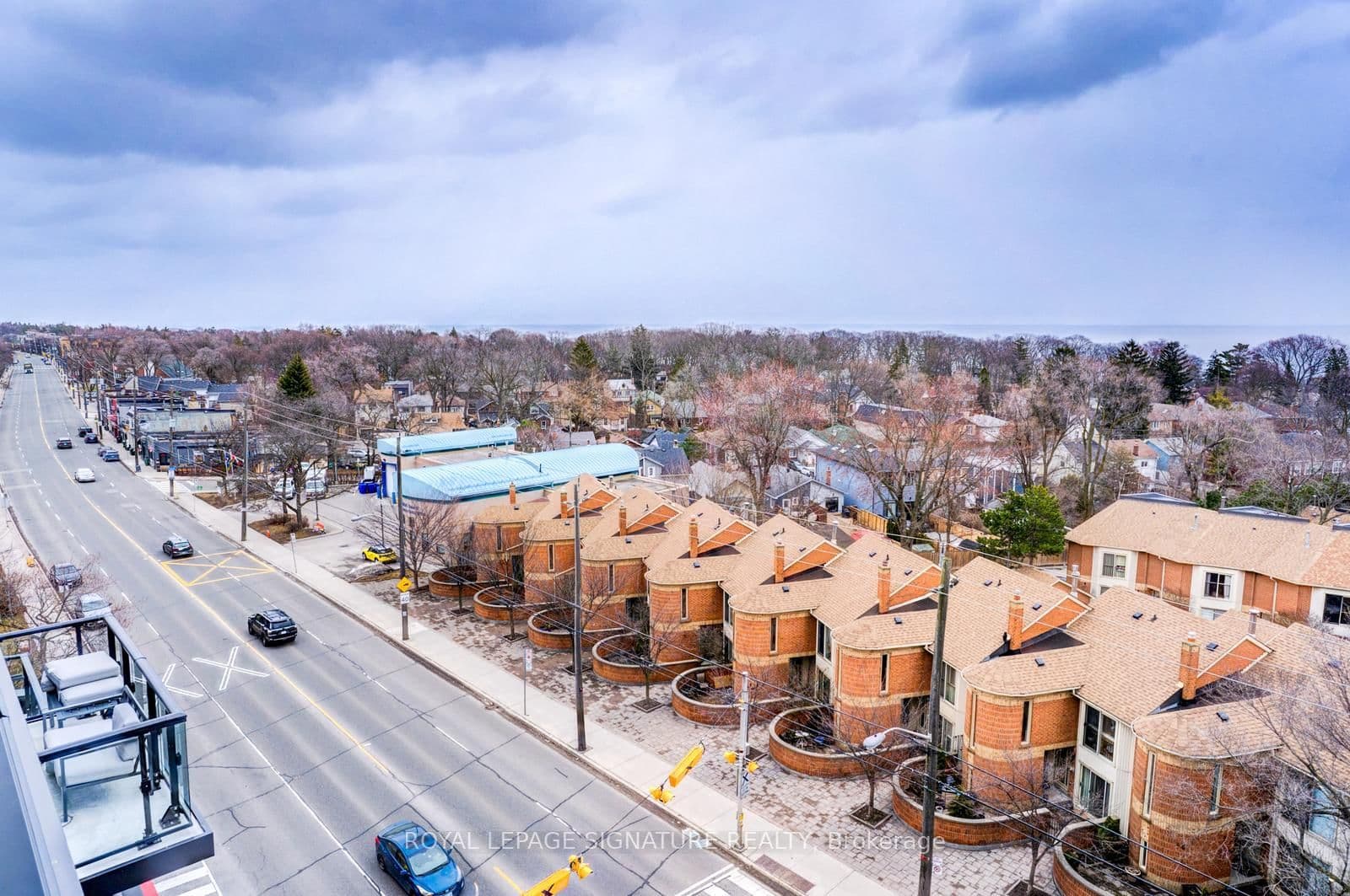 2 Manderley Drive, Unit 814 thumbnail 4