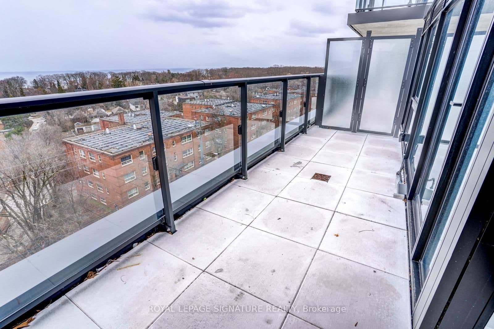 2 Manderley Drive, Unit 814 thumbnail 8