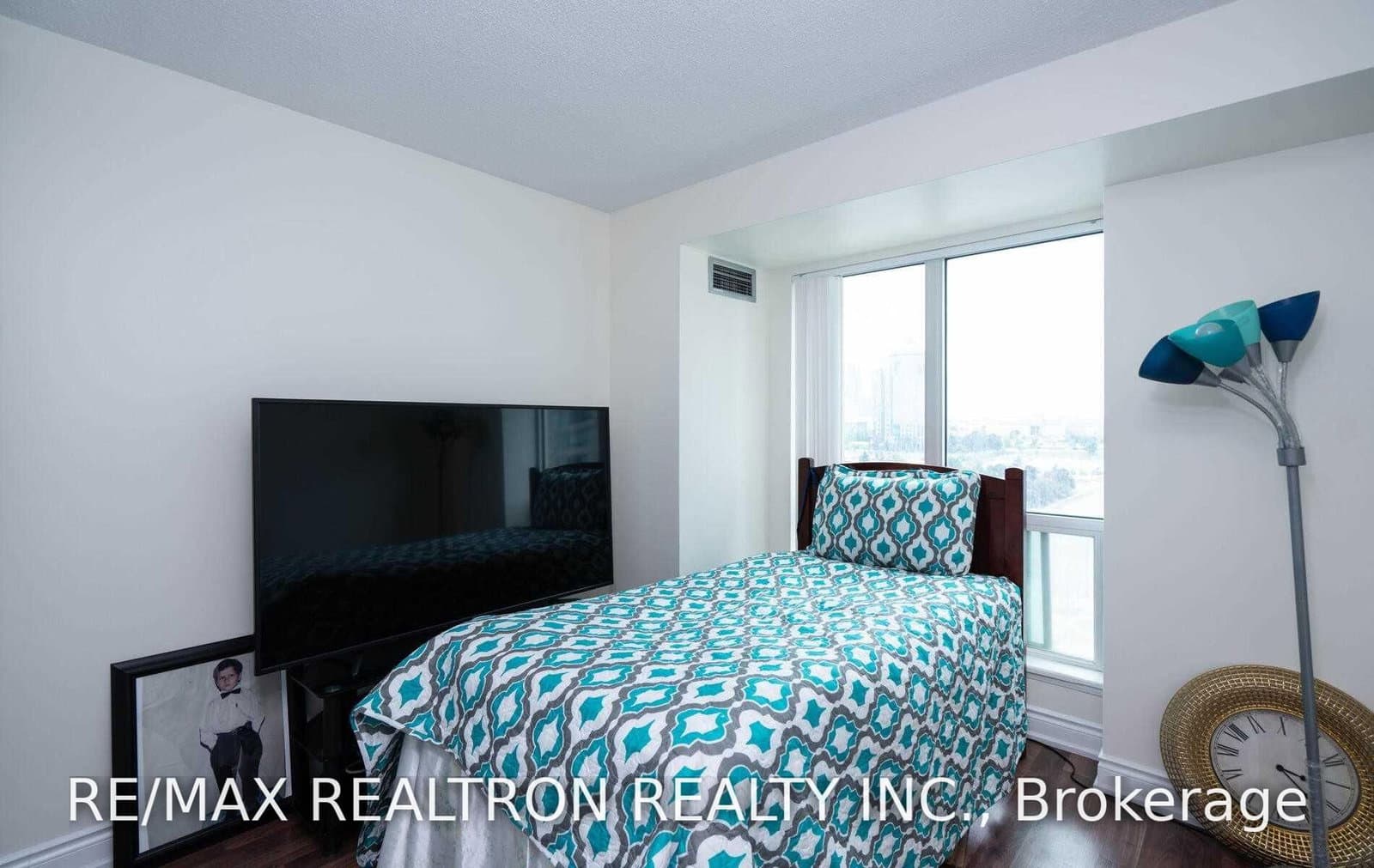 8 Lee Centre Drive, Unit 910 thumbnail 23