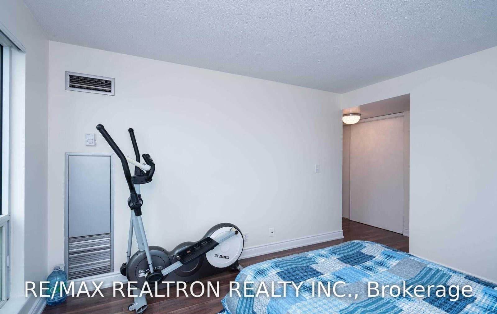 8 Lee Centre Drive, Unit 910 thumbnail 26