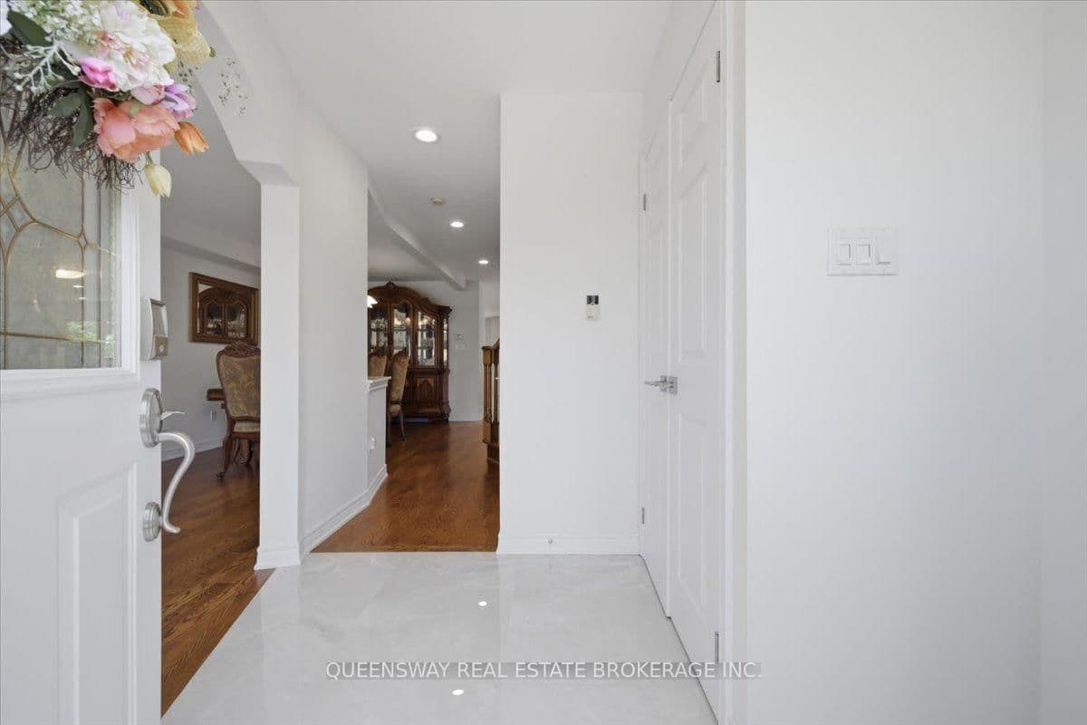 83 Floyd Avenue thumbnail 5